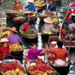 Explora el Mercado Flotante Damnoen Saduak de Bangkok
